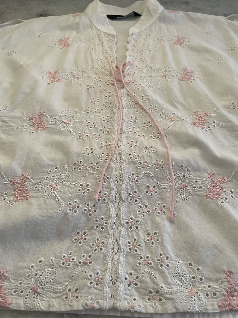 Express Embroidered Eyelet Top - Picture 6 of 10